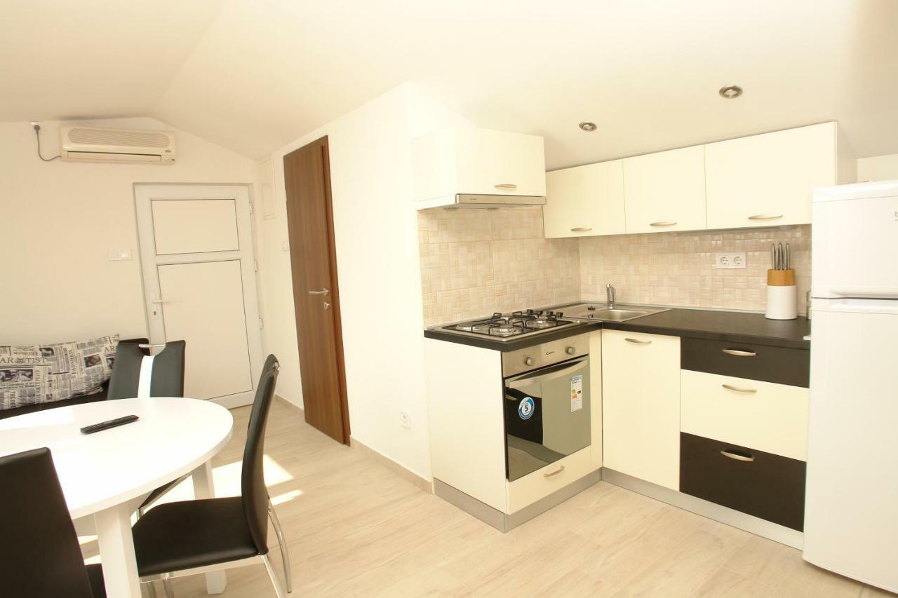 Apartmani Stambuk Mandre Ngoại thất bức ảnh